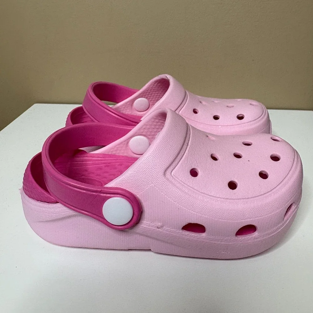 Kids Pink Two Tone Foam Clogs Slip On Water Shoes Size 5c/6c US Toddler